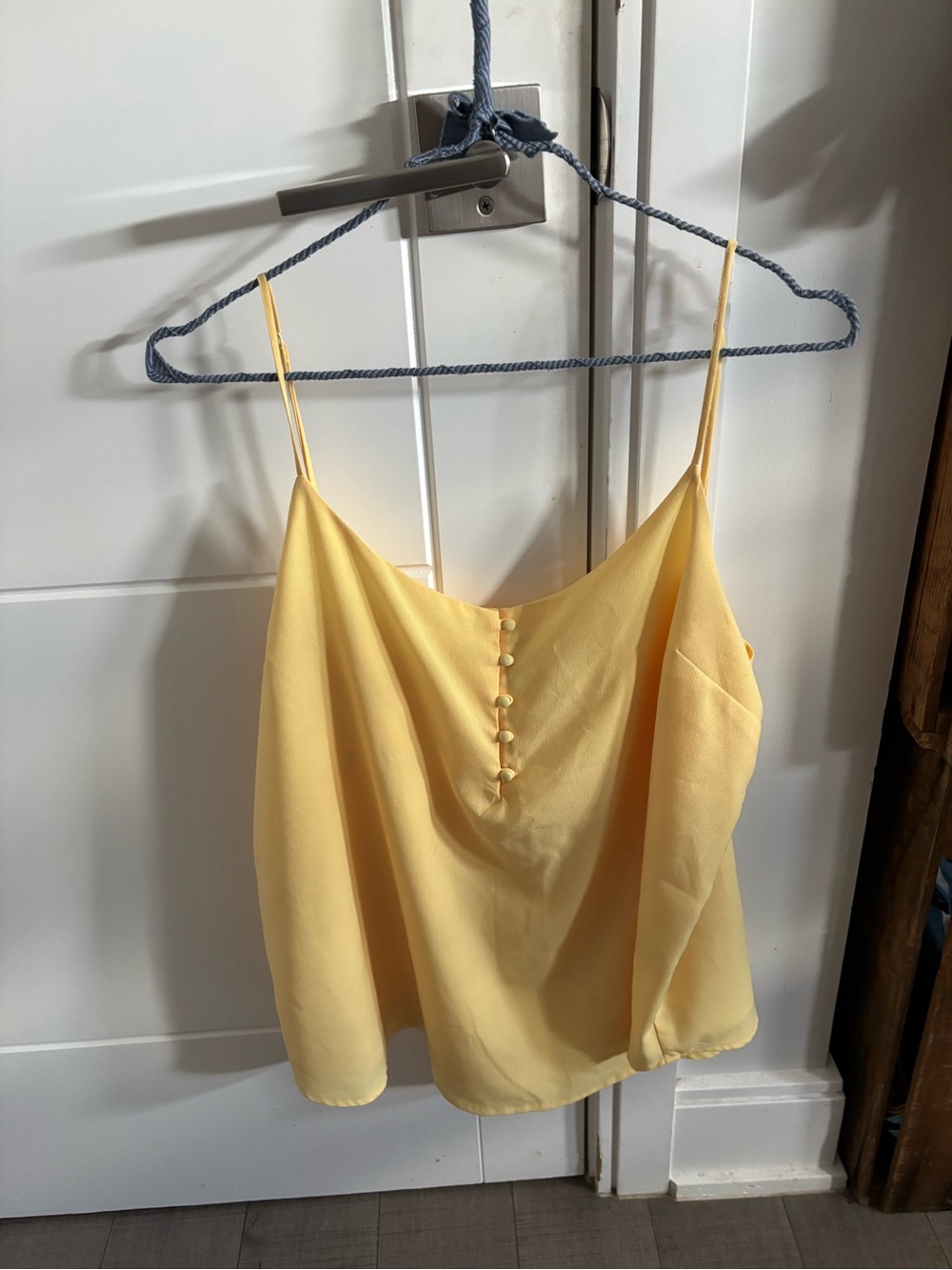 ❤️‍🔥5/$25❤️‍🔥*Rare Find*  Early 2000's Le Chateau Camisole Top